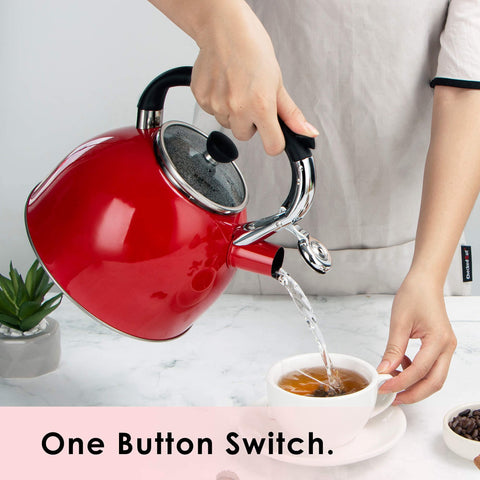 Diseño rojo vibrante de Rorence añade estilo a la cocina.