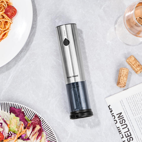 Roter Mond decantador-aireador eléctrico potencia la oxigenación del vino en cada servicio.