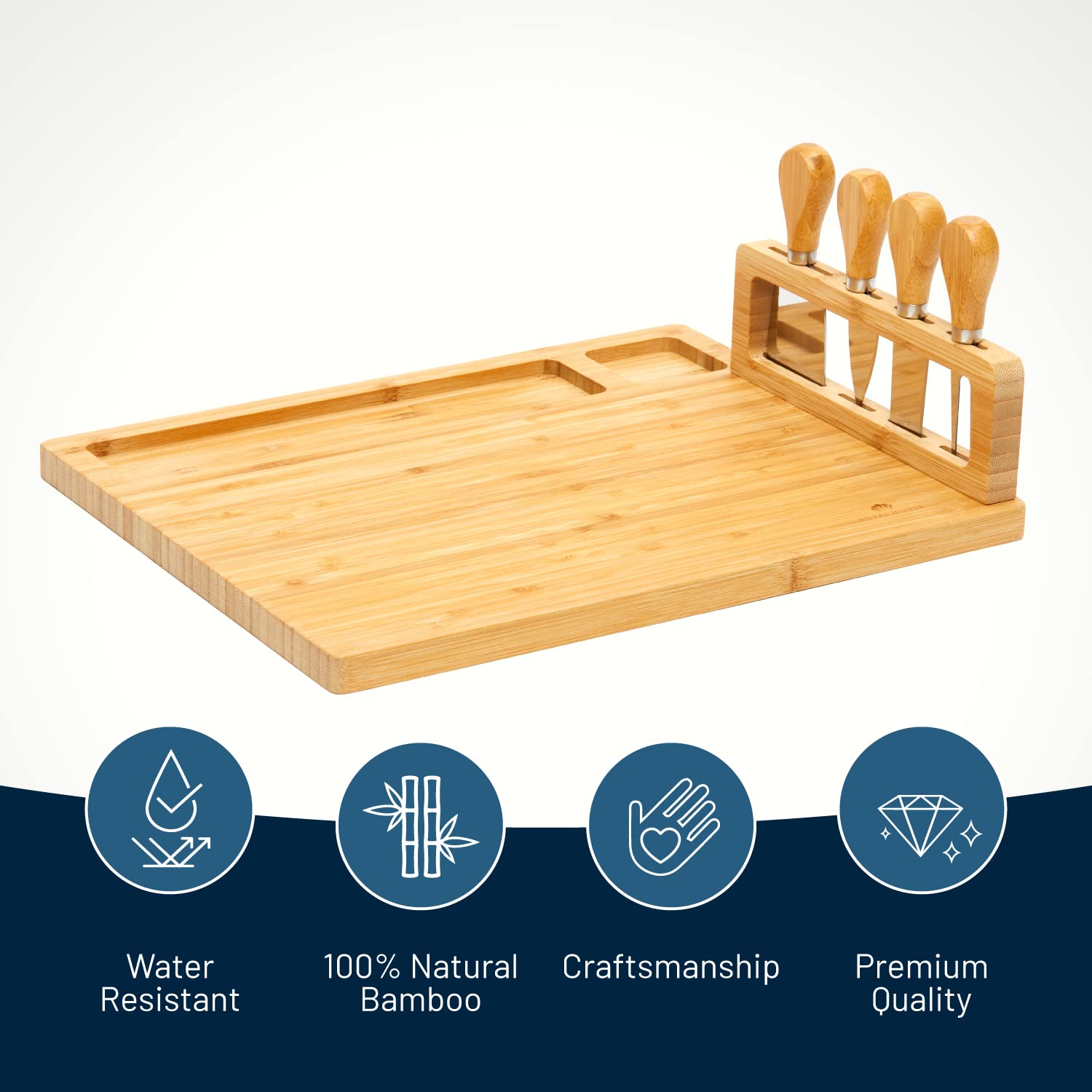 Cuchillos RoyalHouse en soporte desmontable, listos para cortar en degustaciones.