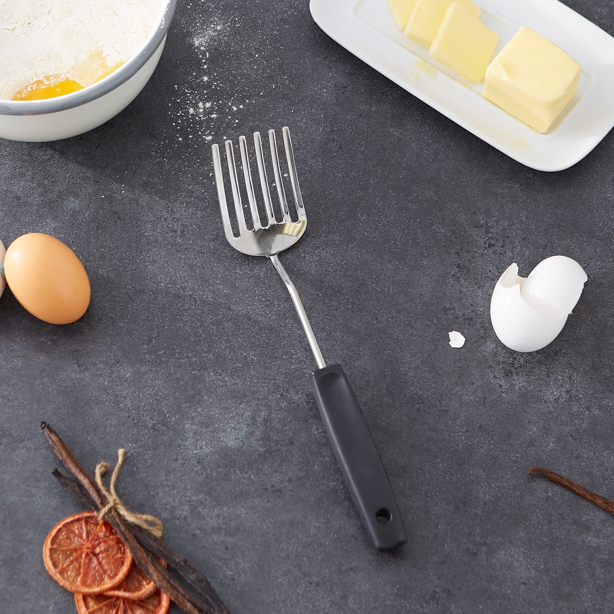 Mango ergonómico de RSVP International Endurance para un agarre cómodo