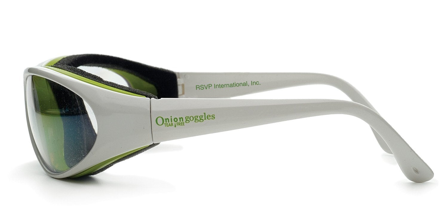 RSVP Endurance gafas con lentes antivaho ofrecen claridad superior.