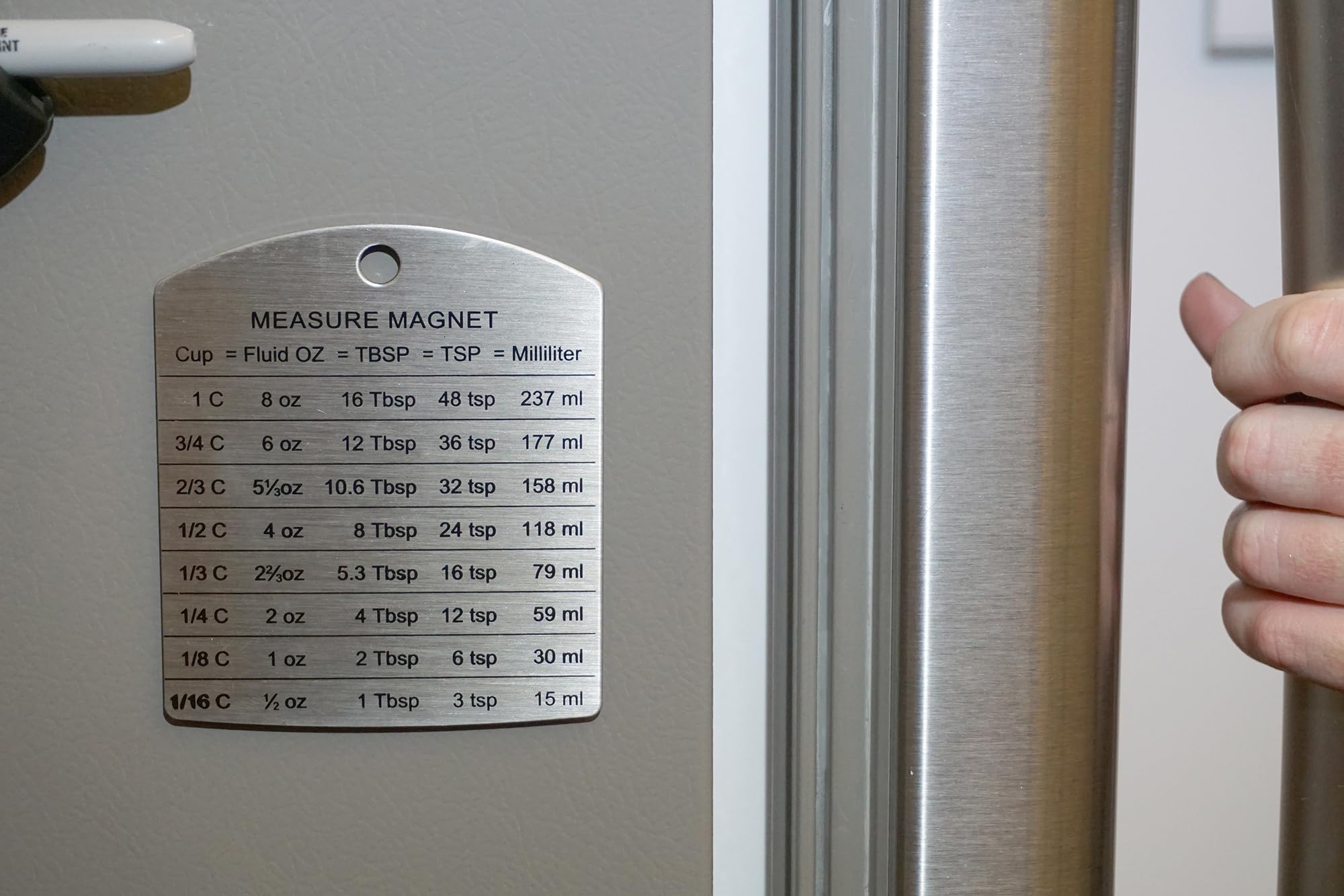 RSVP International Endurance Magnet: imantado fuerte para mantener el área de cocina libre