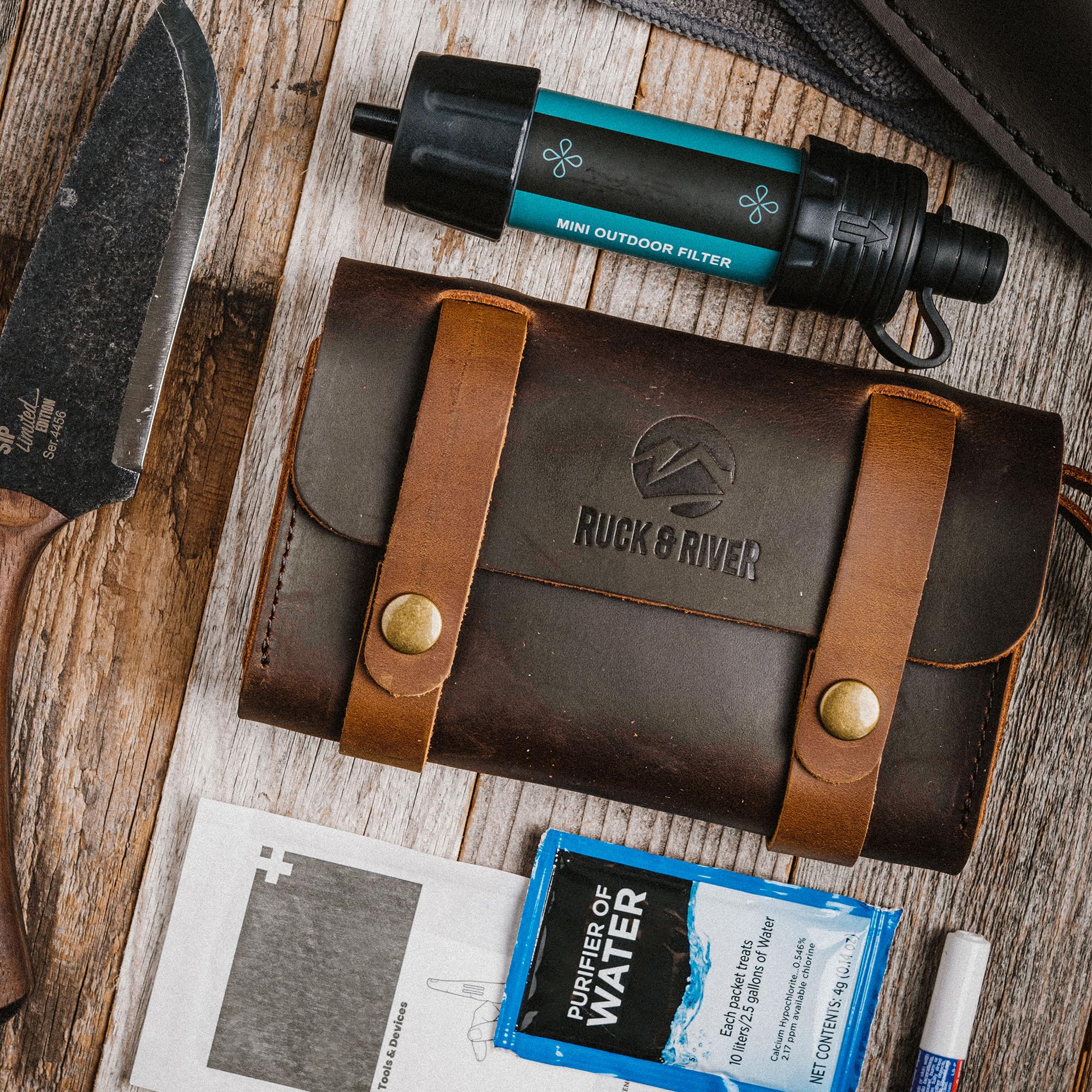Ruck & River frascos de especias con tapas de corcho para conservar aromas.