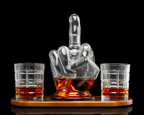 RUGLUSH decantador dedo medio, detalle para airear y disfrutar whisky