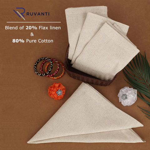 Ruvanti ambiente de mesa elegante para cenas festivas y Navidad.