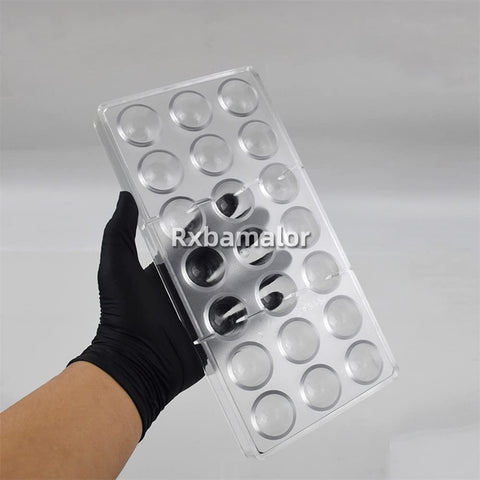 Material de policarbonato apto para alimentos, libre de BPA.