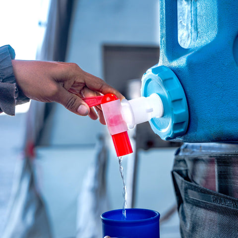 AquaBrick para emergencias, ideal para agua de reserva en casa.