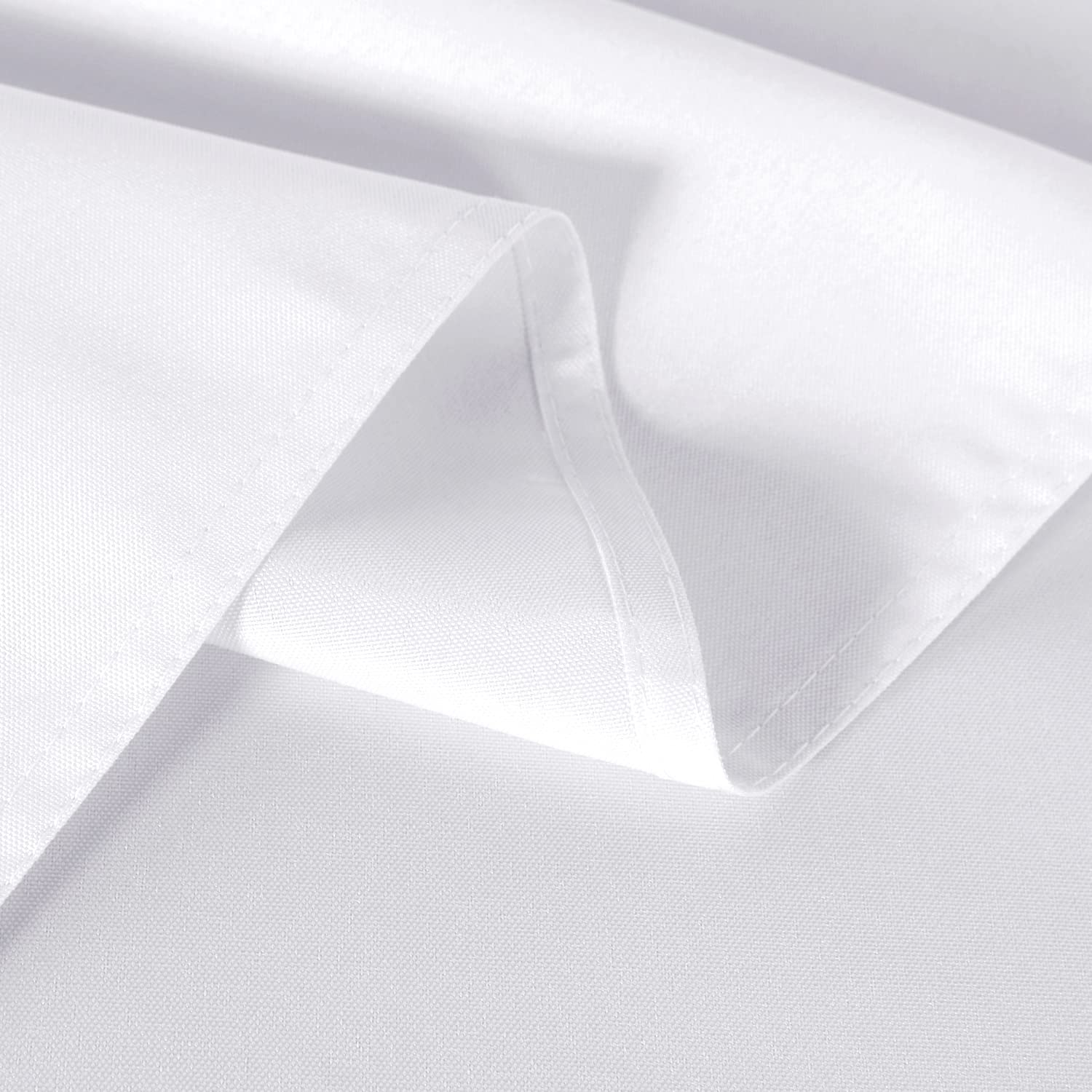 Mantel blanco sancua lavable, fácil de limpiar después de reuniones.