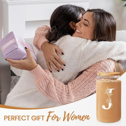 Regalo perfecto para mujeres, monograma J añade toque personalizado.