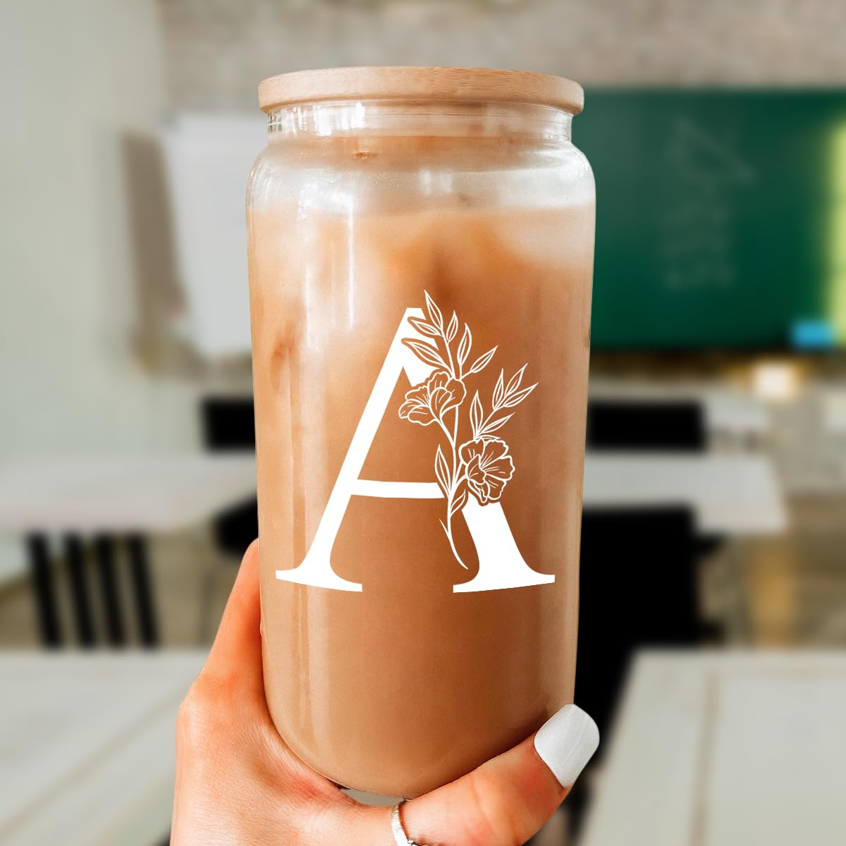 Vaso SANDJEST en oficina o casa para bebidas y pausas diarias