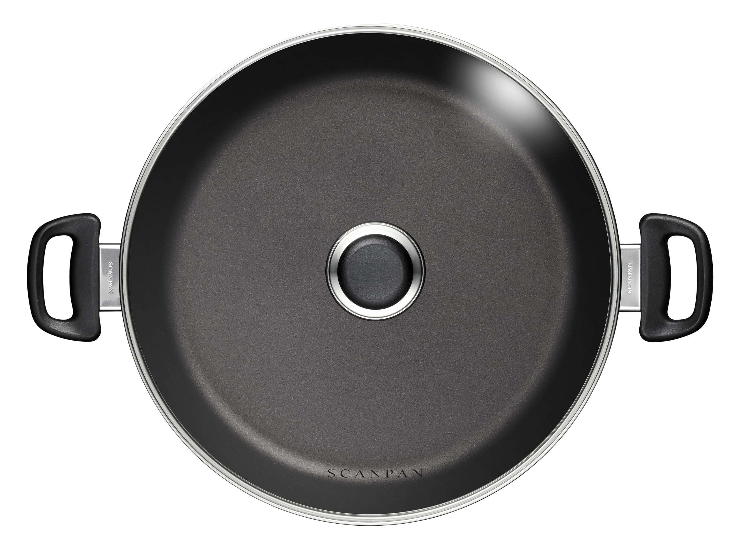 Scanpan Classic 12,5 pulgadas en estufa; apta para gas y electricidad para cocinar rápido.