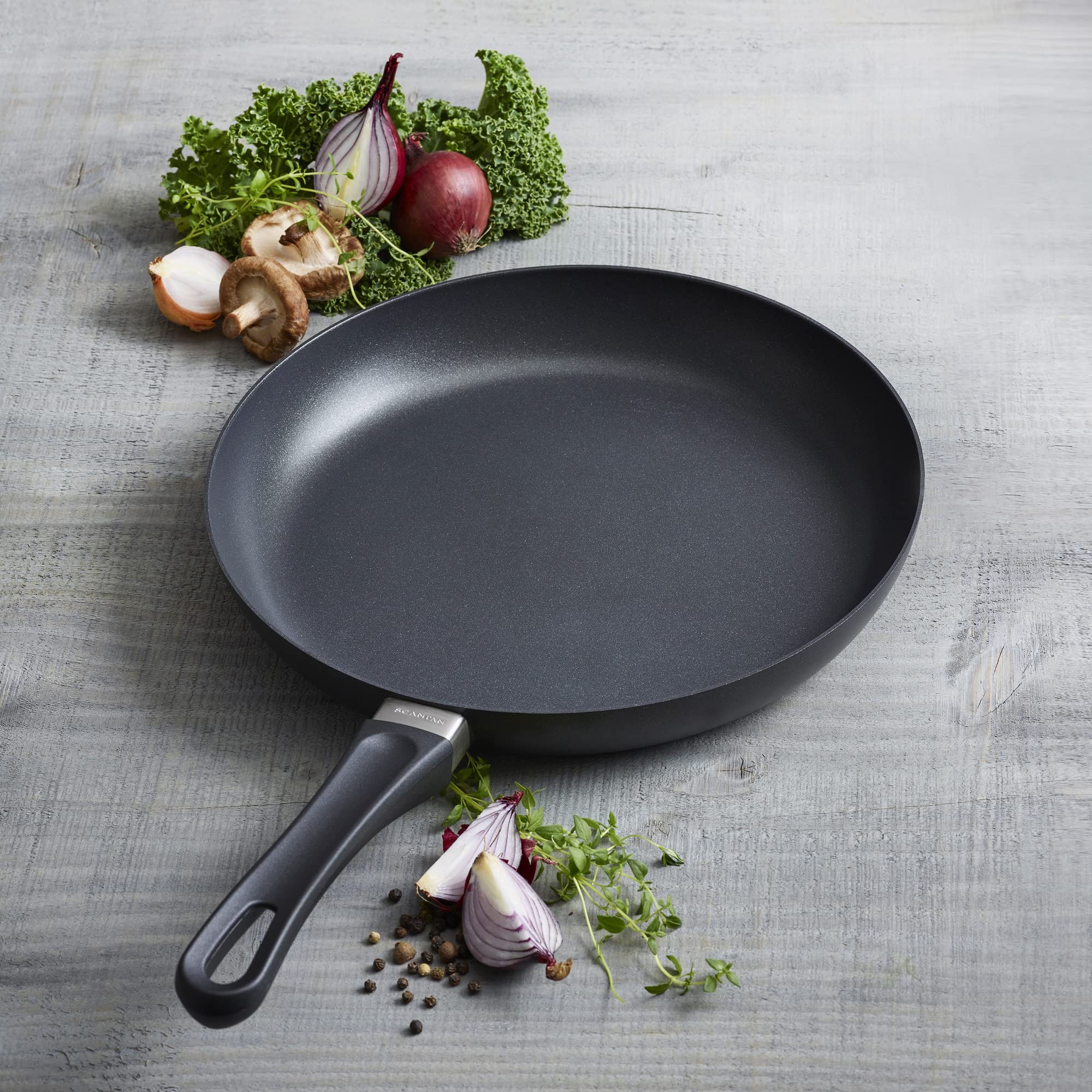 Scanpan Classic diseño escandinavo y durabilidad en la cocina.