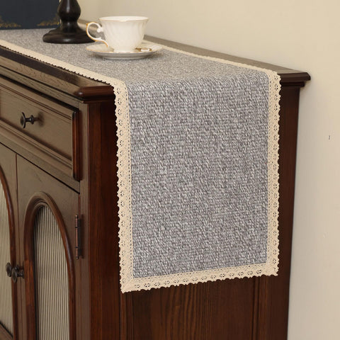 Sceous boho dresser cover top gris tejido, protege superficies y añade calidez al dormitorio.