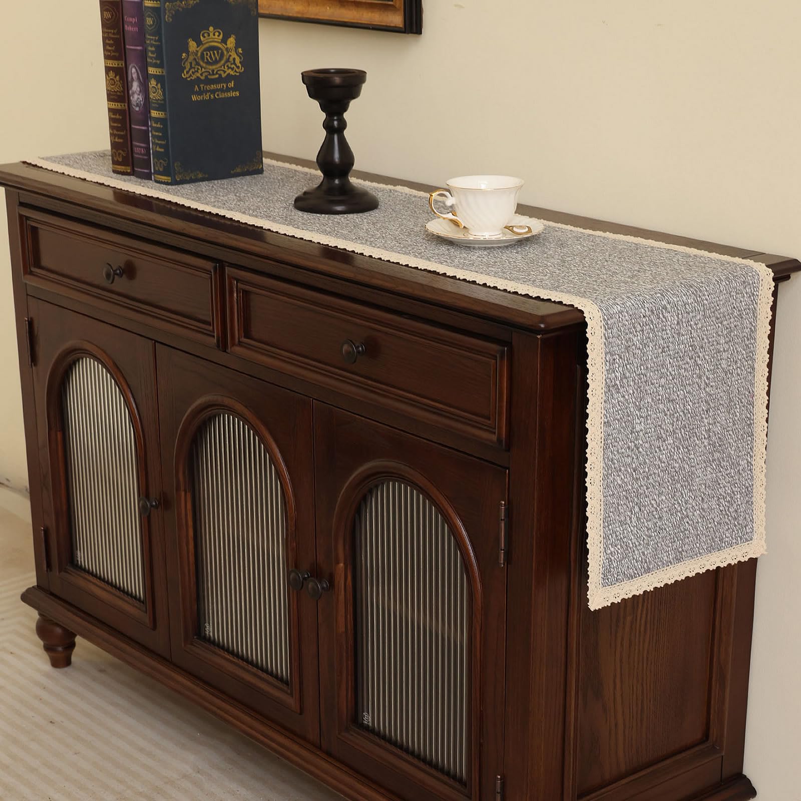 Sceous runner gris para tocador y mesa, estilo rústico y práctico para uso diario.