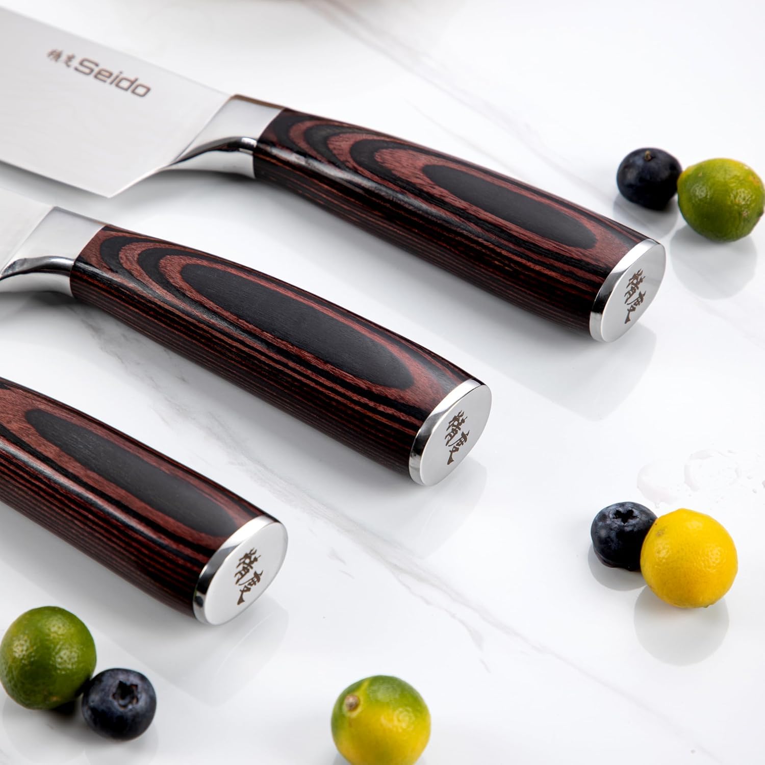 Seido Knives: mango ergonómico de pakkawood para control cómodo durante la preparación.