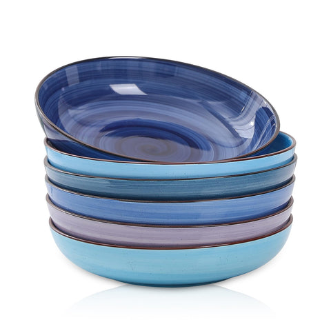 Cuenco cerámico Selamica para pasta con acabado gradiente azul y diseño espiral.