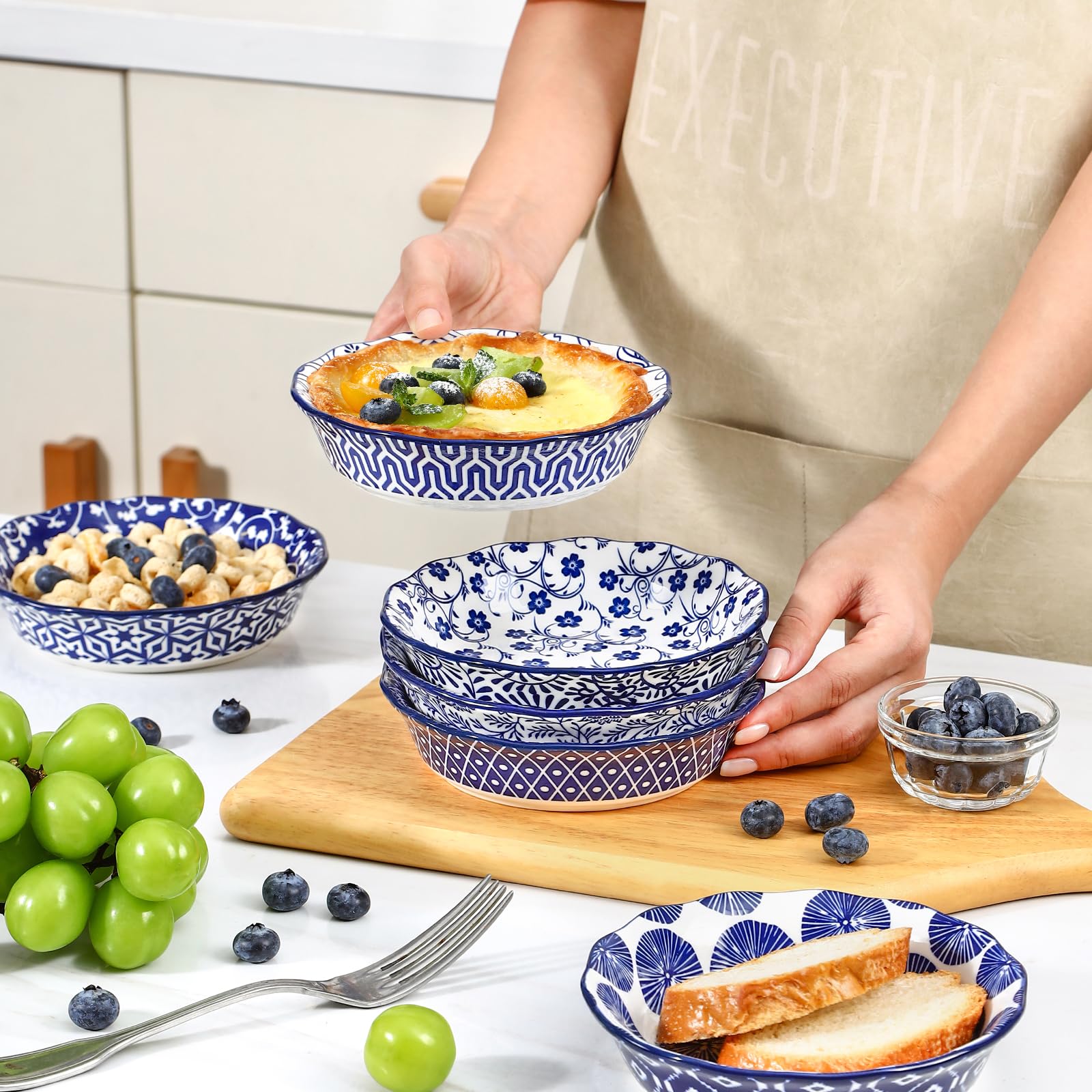 Diseño variado en azul vintage de moldes Selamica para postres.