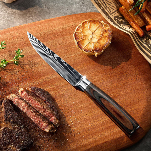 Senken Knives experiencia de corte suave en carnes en la mesa