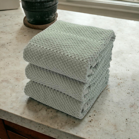 Bucle de colgado en toallas Serafina Home para almacenamiento práctico.
