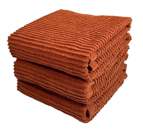 Toallas Serafina Home marrón óxido, absorbentes para secar platos y manos.