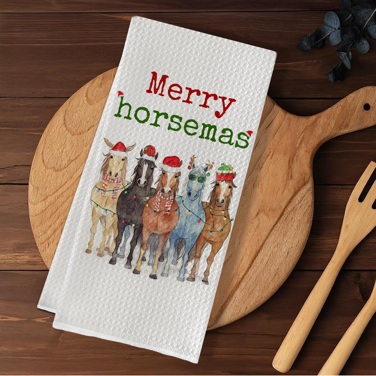 SereneHanctuary: toallas decorativas caballos, diseño festivo para la cocina.