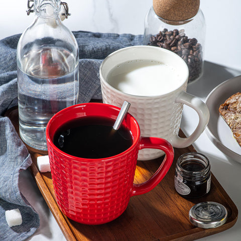 Taza Seworlan con textura gofrada para estilo moderno