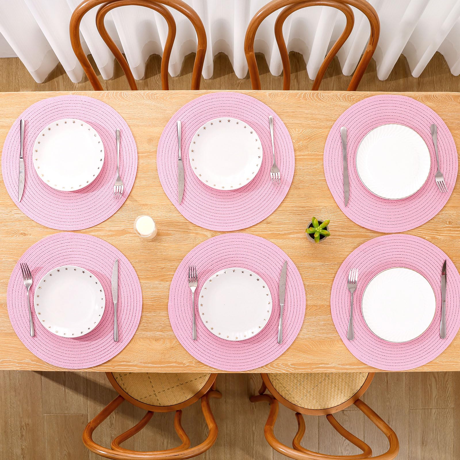 SHACOS individuales redondos trenzados rosa, ideal para uso en interior y exterior.