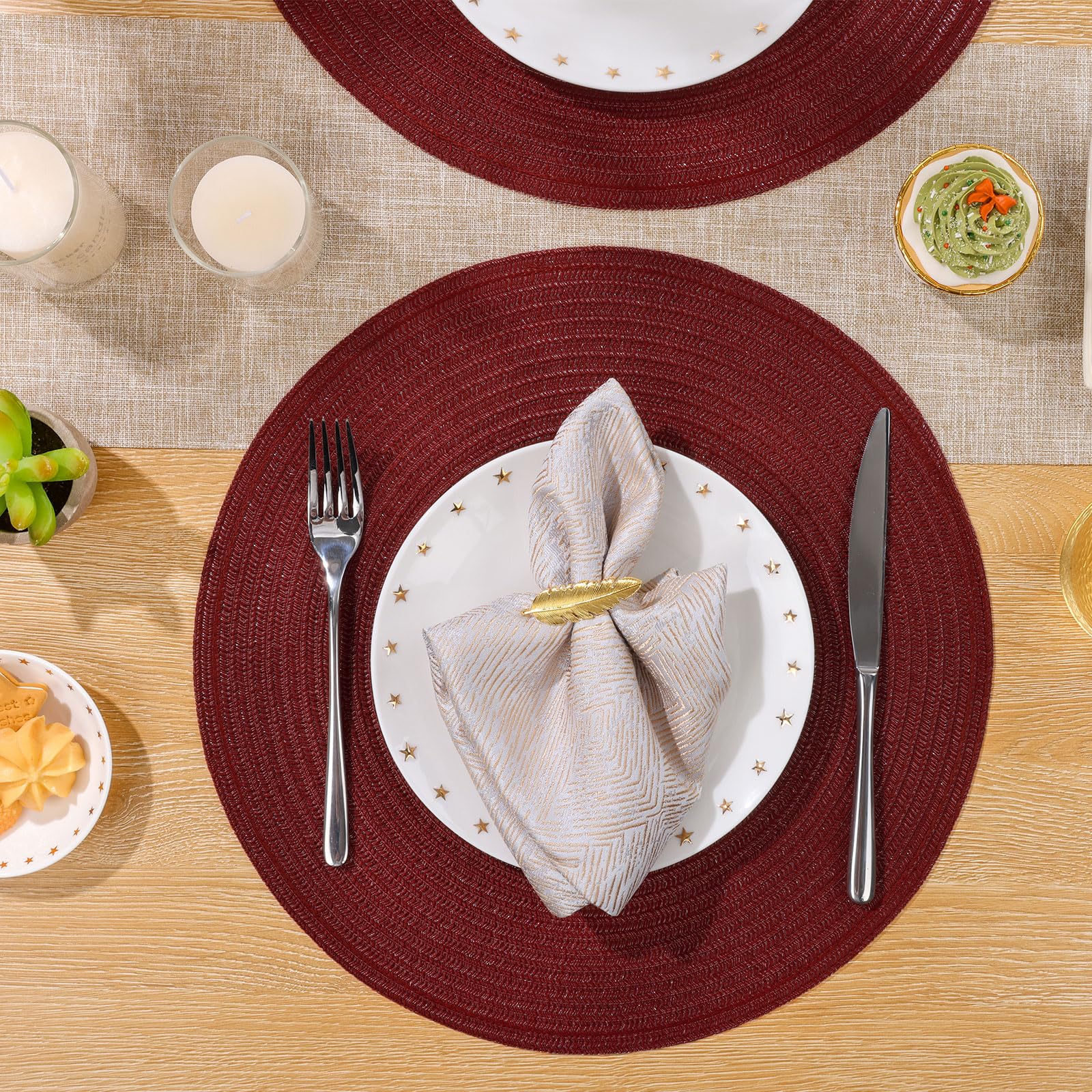 Juego de 4 manteles SHACOS para comedor y mesa auxiliar.