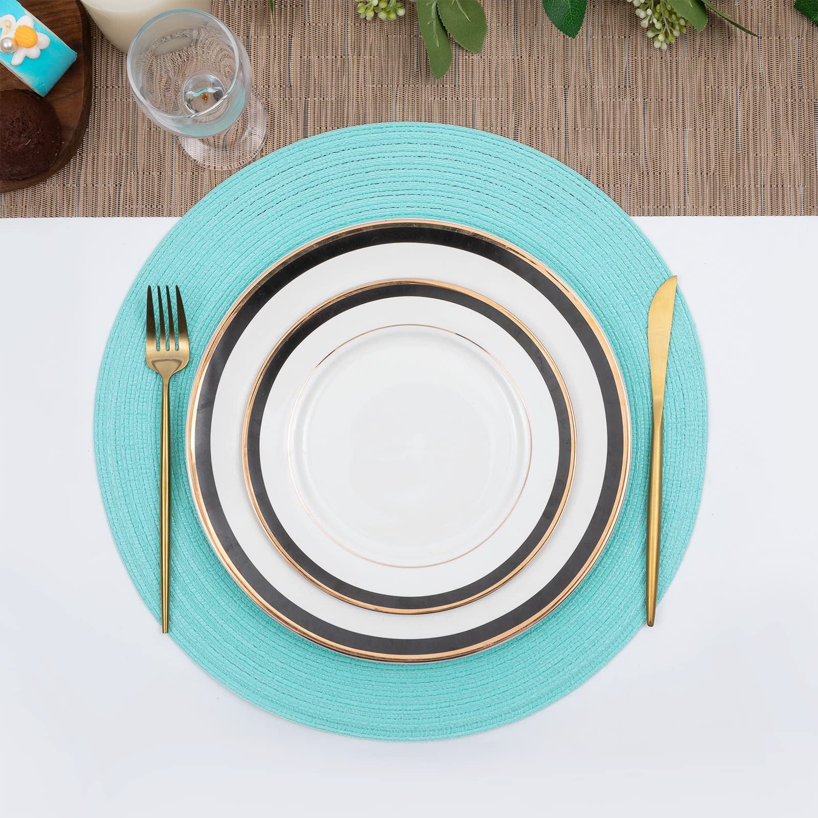 SHACOS salvamanteles con diseño trenzado que combina con decoraciones.