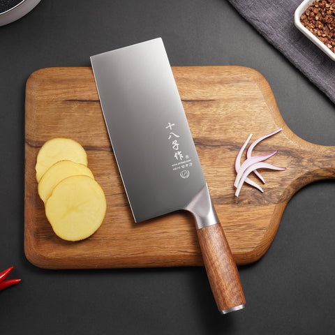 SHI BA ZI ZUO: acabado pulido y filo duradero para chef aficionado.