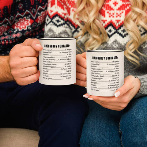 Taza católica Shqiueos con diseño sagrado para estudio o descanso.