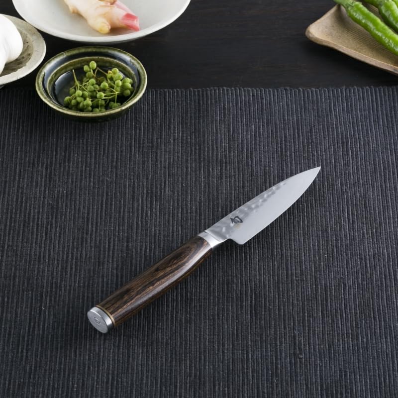 Hoja VG-Max damascada de 68 capas de Shun Premier para cortes estables.
