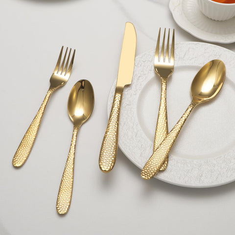 Siaka dorados diseño moderno, combinación perfecta con vajilla contemporánea.