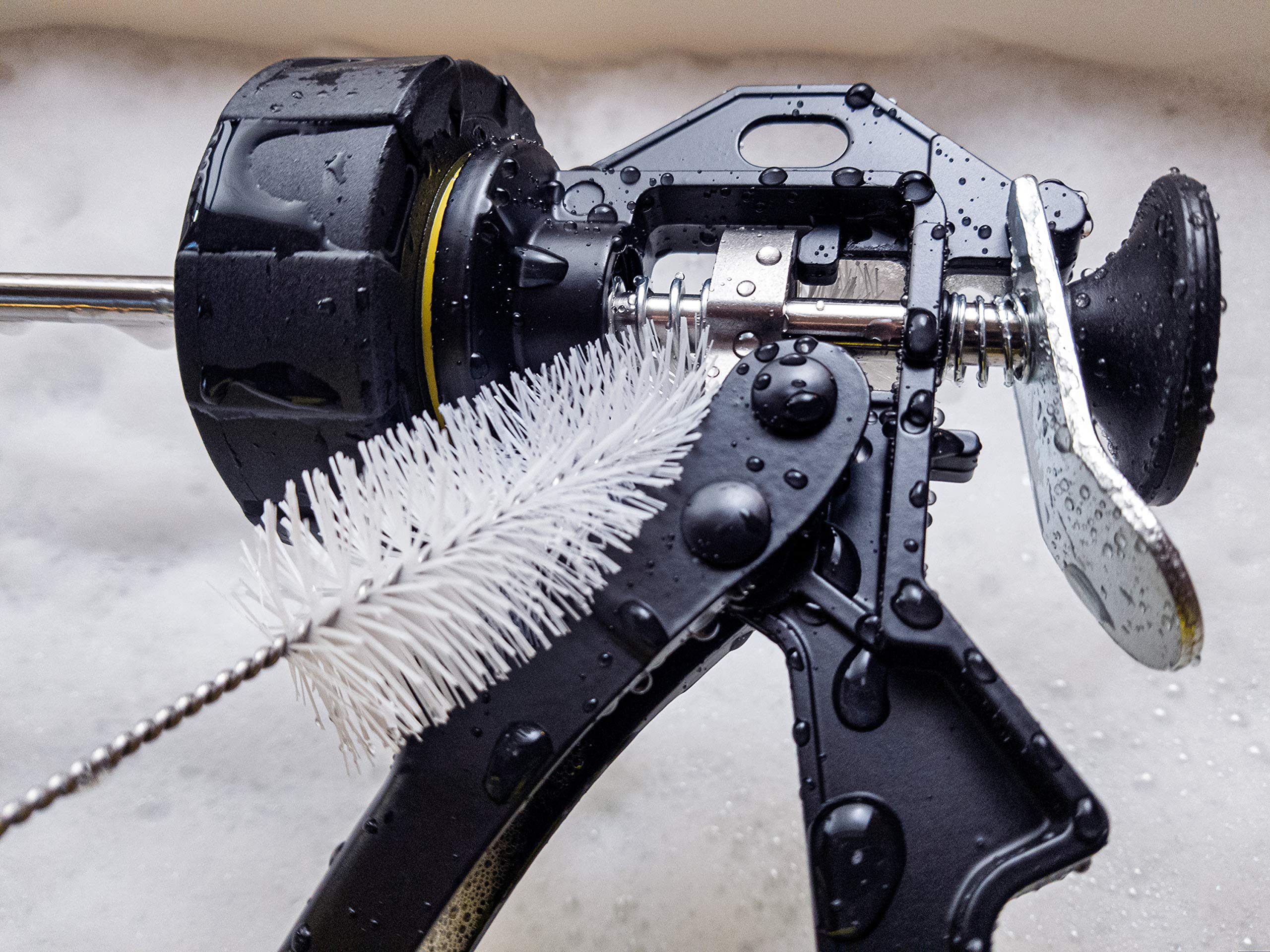 Estuche de transporte incluido para guardar SIGVAL Frontier Jerky Gun y accesorios.