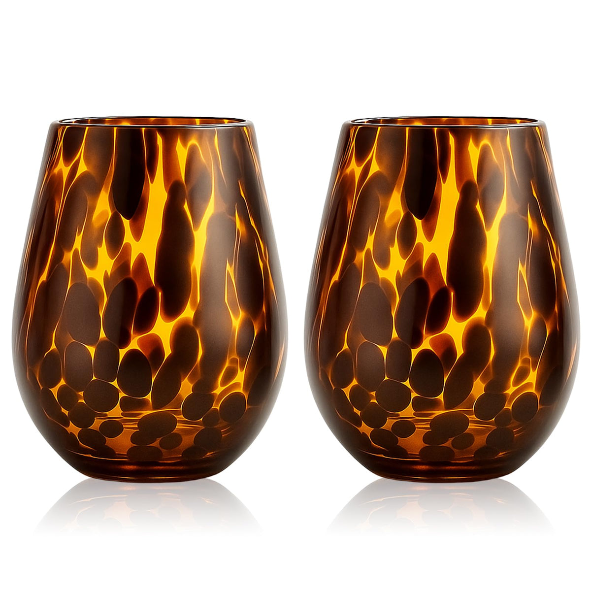 Copa de vino sin tallo SiliFine con concha de tortuga, ideal para cenas elegantes.