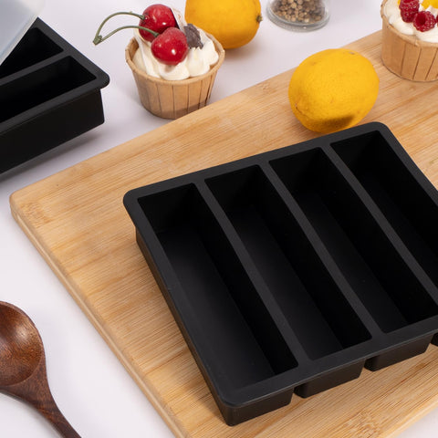 Siligruppo molde silicona para chocolates, cocina versátil y limpio desmoldeo.