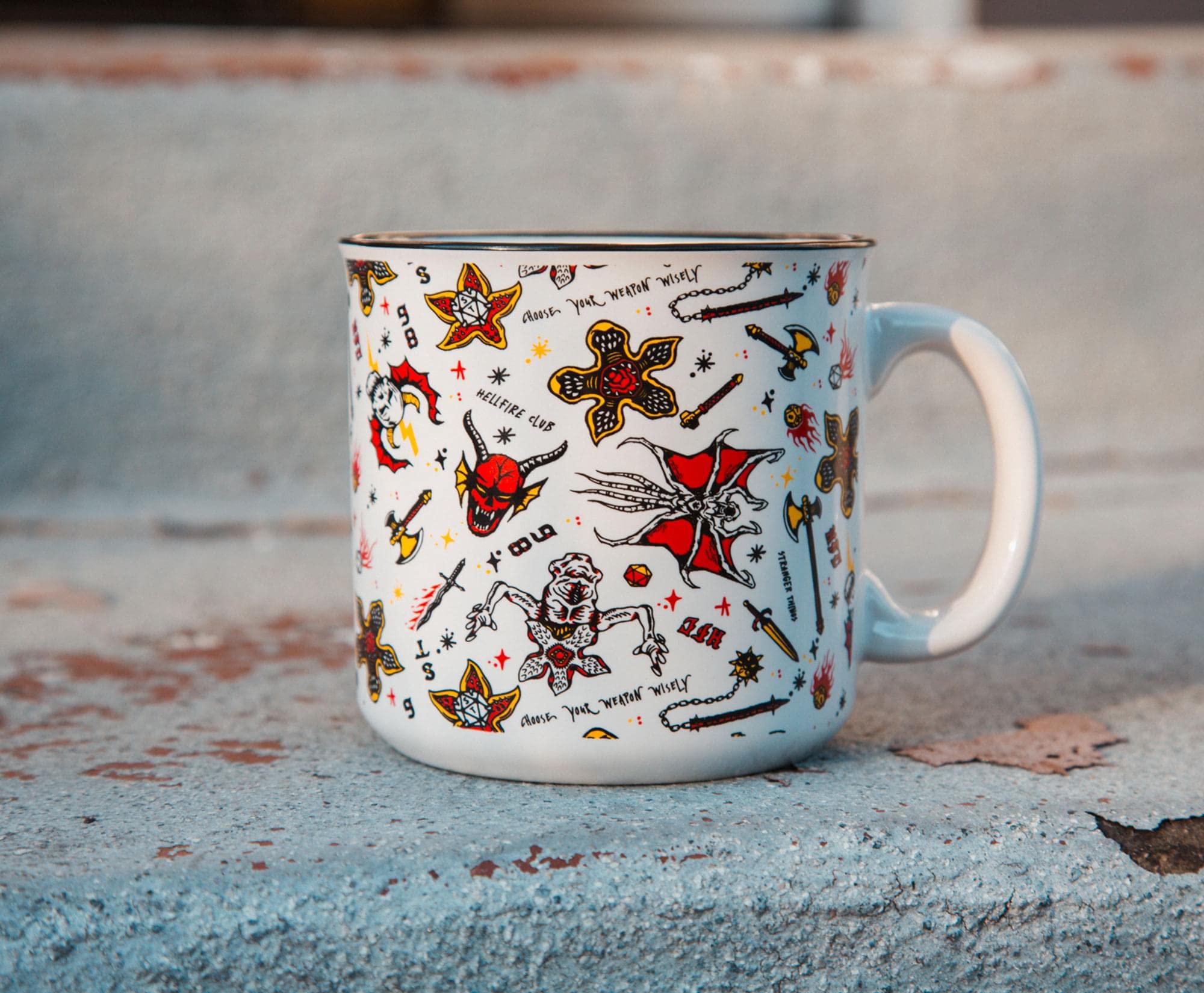 Ambiente de té con Silver Buffalo, vaso mini para momento de degustación.