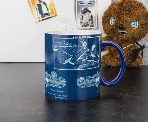 Taza Silver Buffalo apta para microondas y lavavajillas.