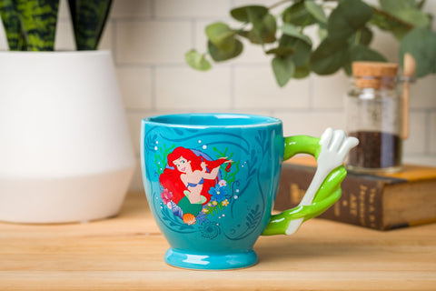 Regalo ideal para fans de Disney, taza Silver Buffalo Ariel.