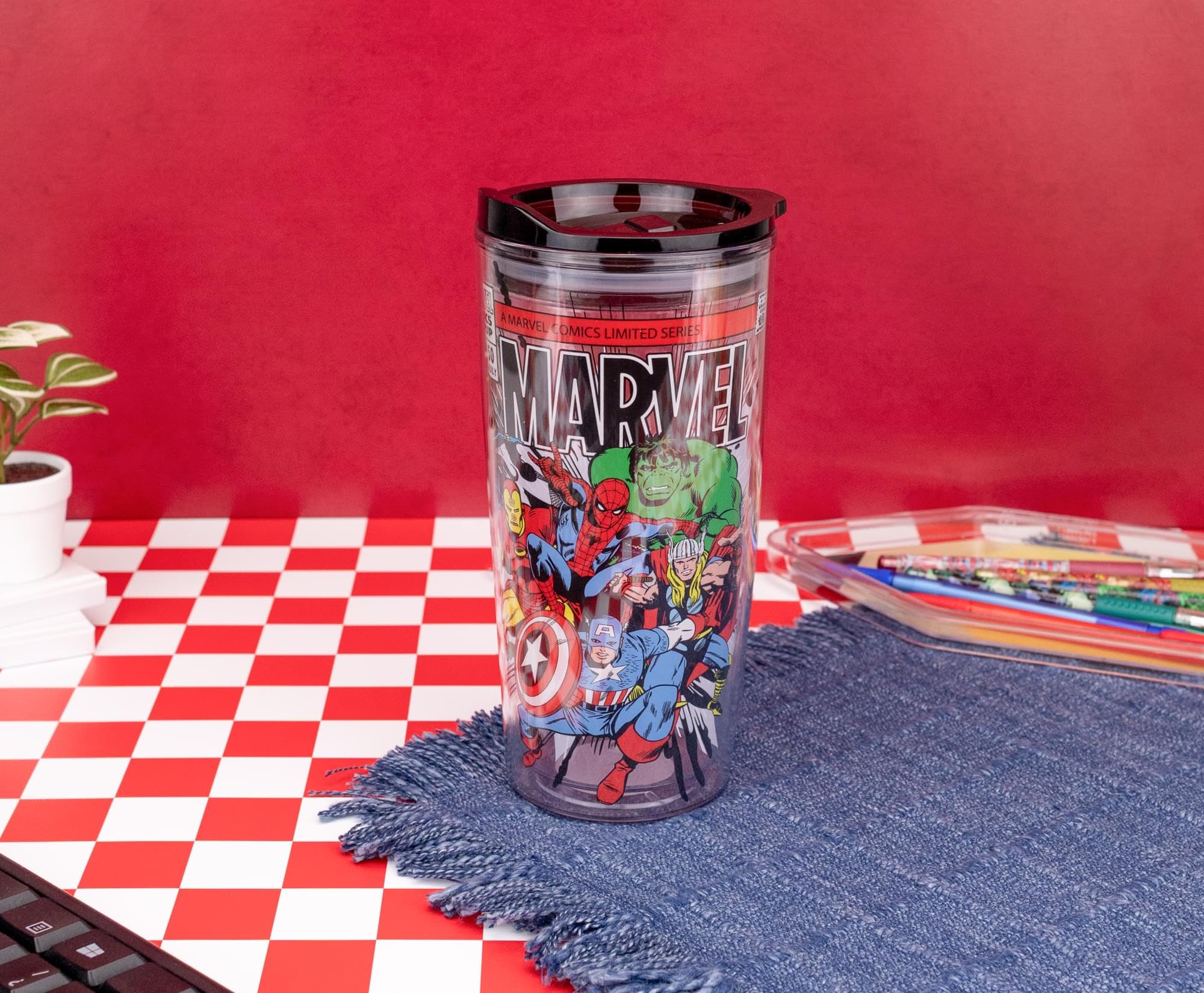 Merch oficial de Marvel, colección auténtica para fans