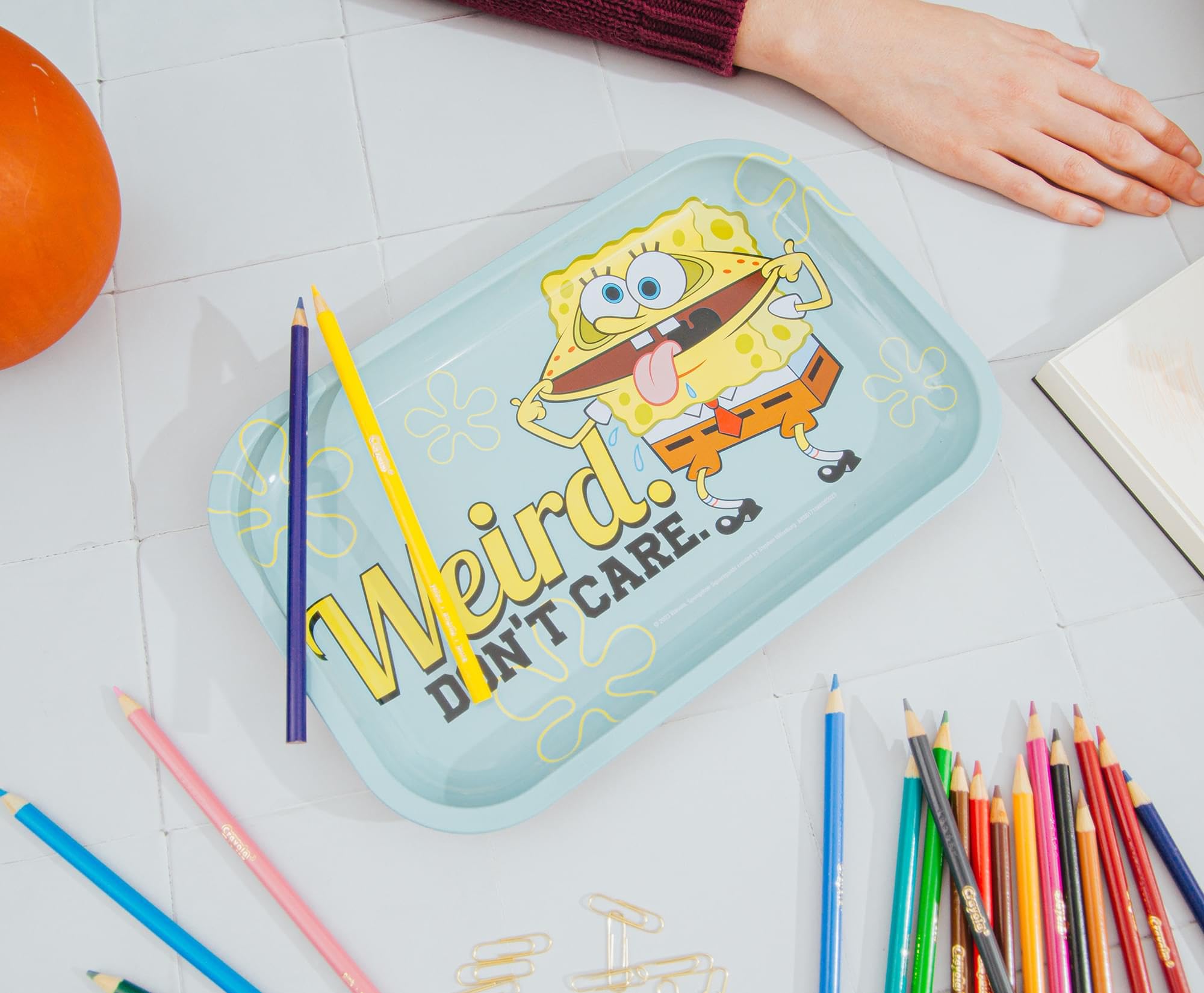 Bandeja licenciada de SpongeBob, regalo perfecto para fans y coleccionistas.