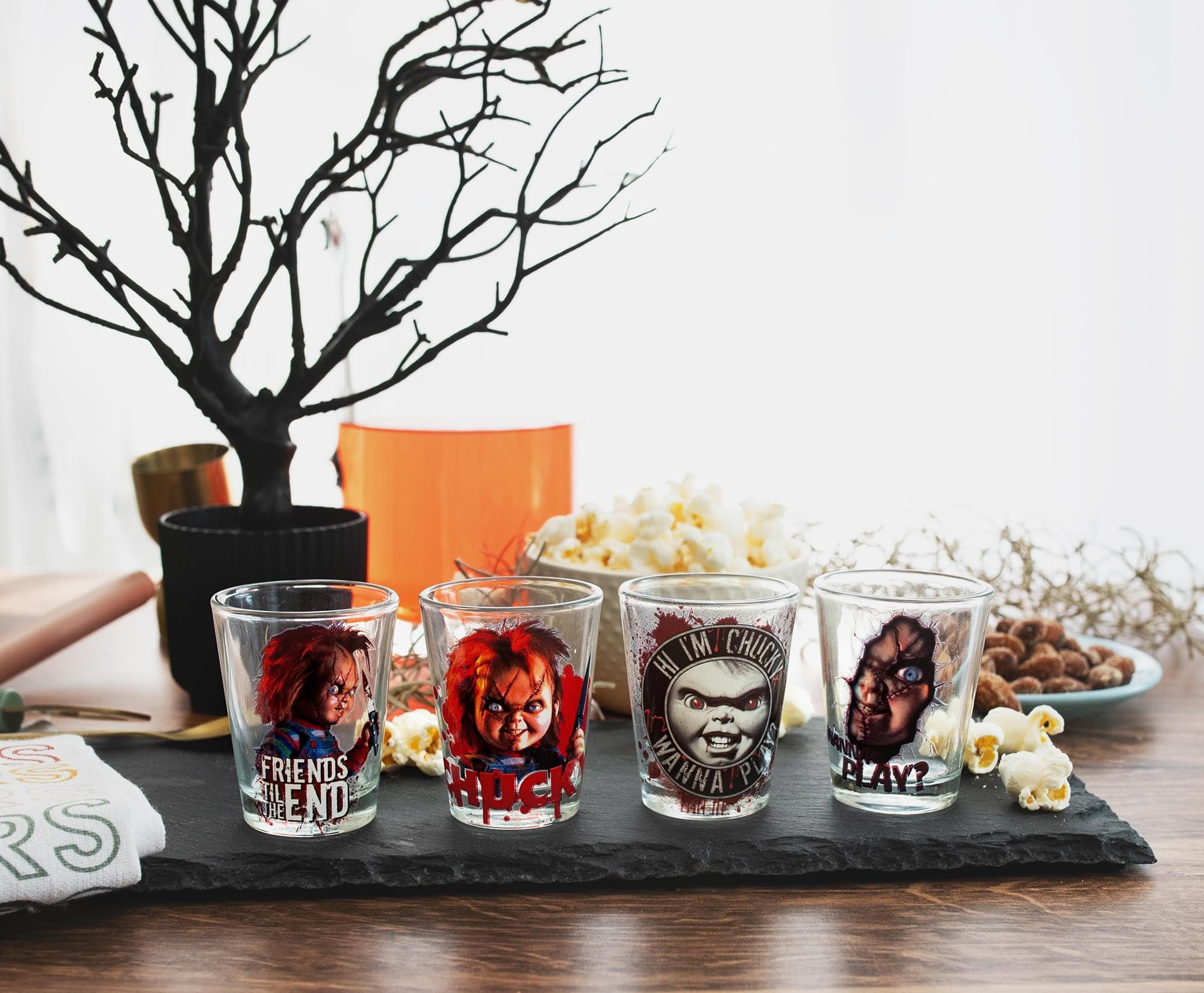 Vaso resistente de Silver Buffalo, apto para lavavajillas en estantería superior.
