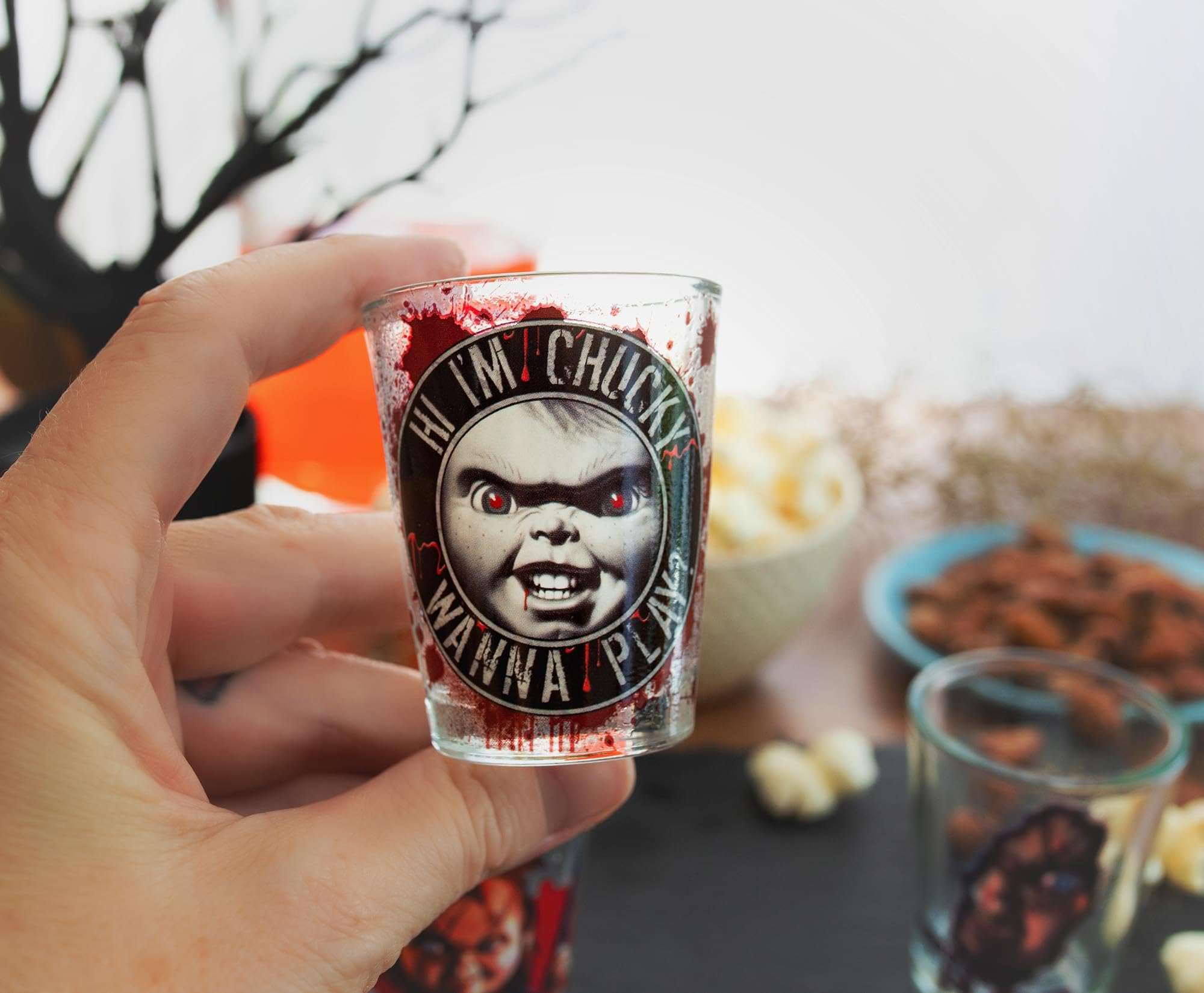Edición oficial Silver Buffalo Chucky, añade autenticidad a tu colección de bar.