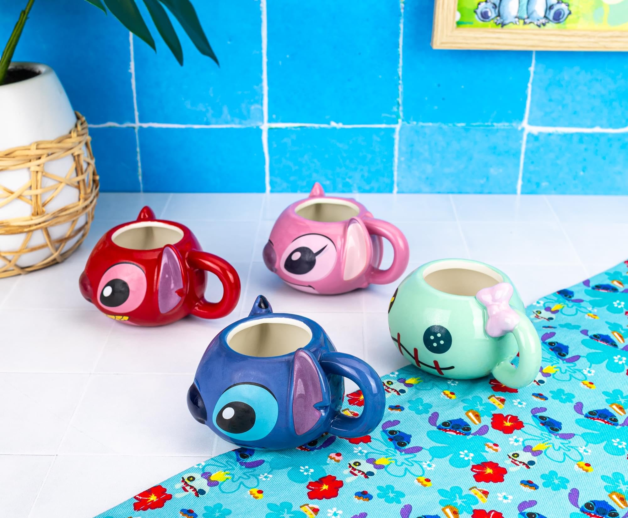 Silver Buffalo, conjunto pastel de tazas mini para sorbos breves y decoración.