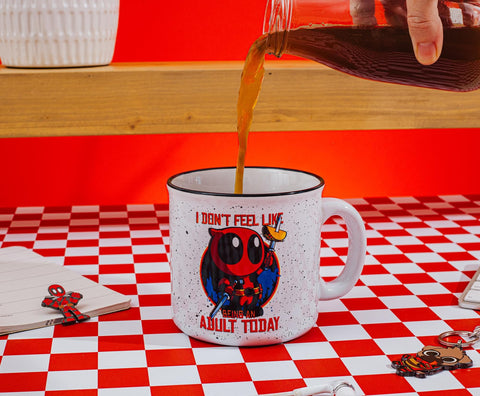 Licencia oficial Marvel en taza Silver Buffalo.