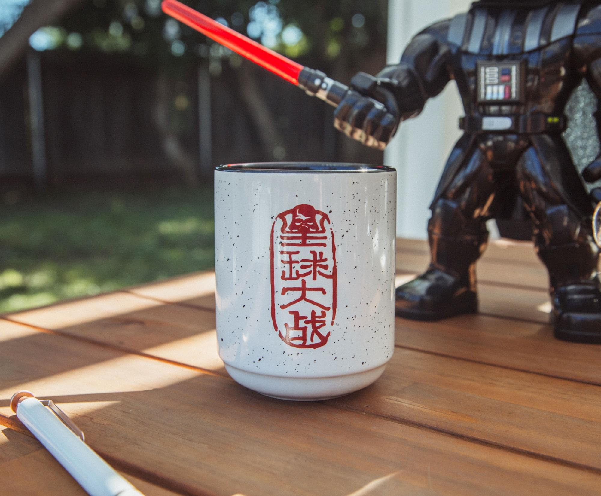 Regalo Star Wars Darth Vader: taza cerámica Silver Buffalo para fans.