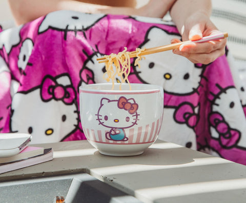 Silver Buffalo Hello Kitty colección licenciada Sanrio para fans