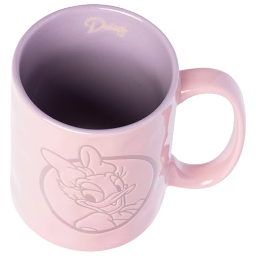Taza de 17 onzas con Daisy Duck, cómoda para bebidas calientes.
