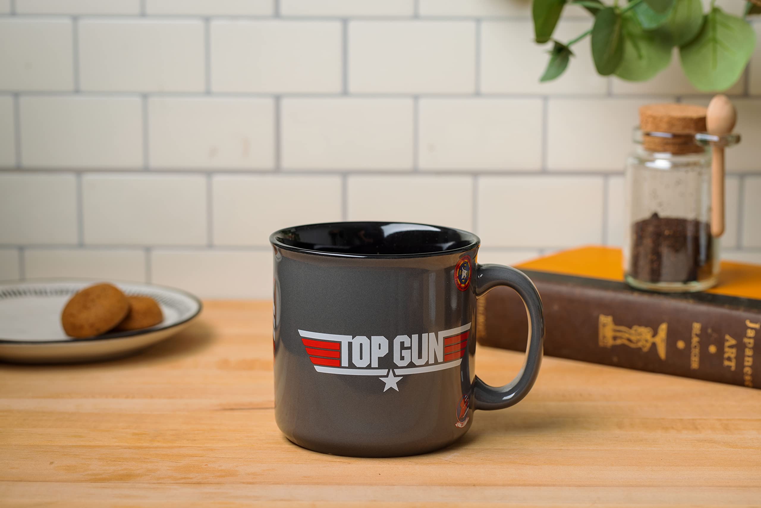Silver Buffalo Top Gun Maverick: uso versátil como pisapapeles, organizador de bolígrafos o monedas.