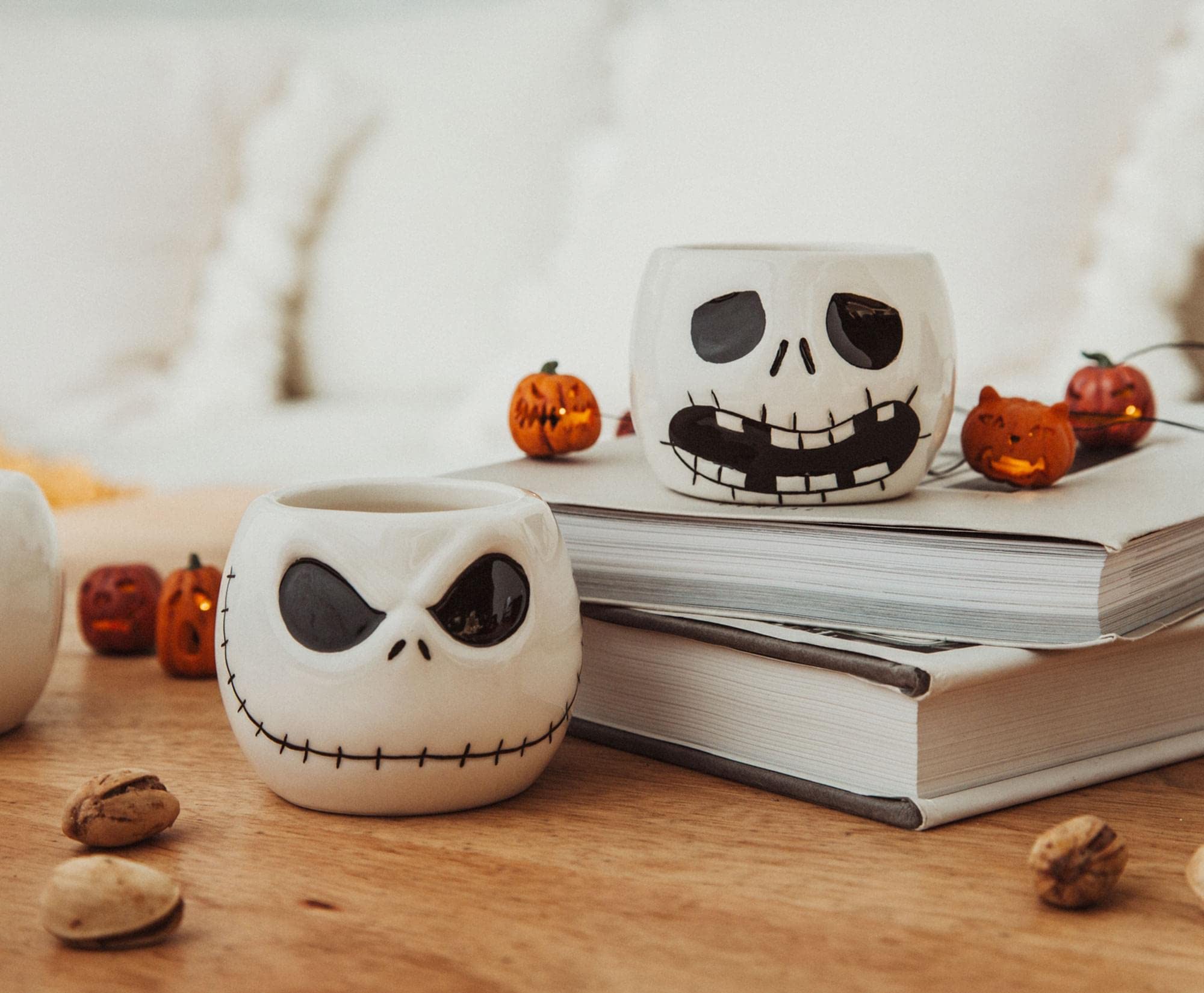 Ideales para brindis temáticos y decoraciones de mesa de Halloween.